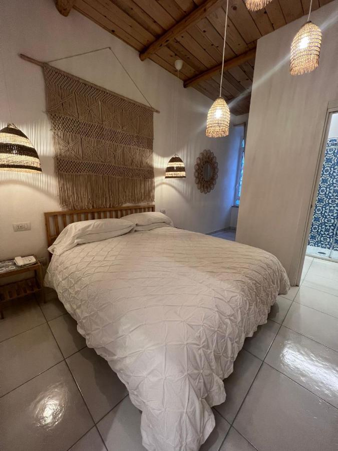 Donna Luisella B&B Neapel Exteriör bild